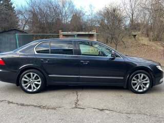 2011 Skoda Superb DSG II, чёрный, 1250000 рублей, вид 4