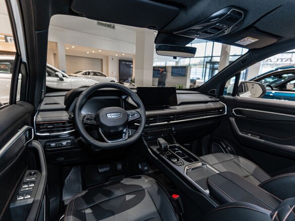 2026 Geely Okavango I Рестайлинг, белый, 4085990 рублей - вид 13