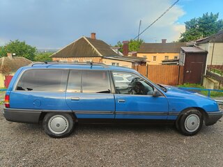 1987 Opel Omega A, синий, 360000 рублей, вид 4