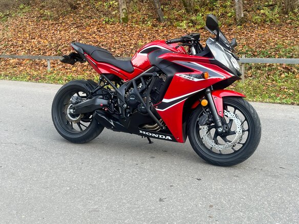2017 Honda CBR 650F, красный, 650000 рублей - вид 2
