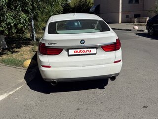 2010 BMW 5 серии Gran Turismo 535i xDrive VI (F10/F11/F07), белый, 950000 рублей, вид 4