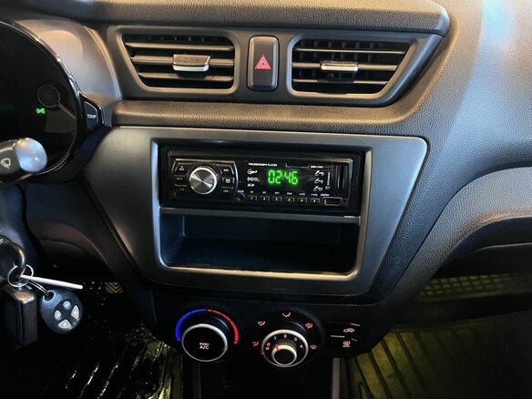 2013 Kia Rio III, голубой - вид 11