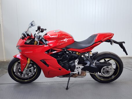 2020 Ducati Supersport, красный, 749000 рублей, вид 5