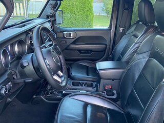 2018 Jeep Wrangler IV (JL), серый, 3190000 рублей, вид 2