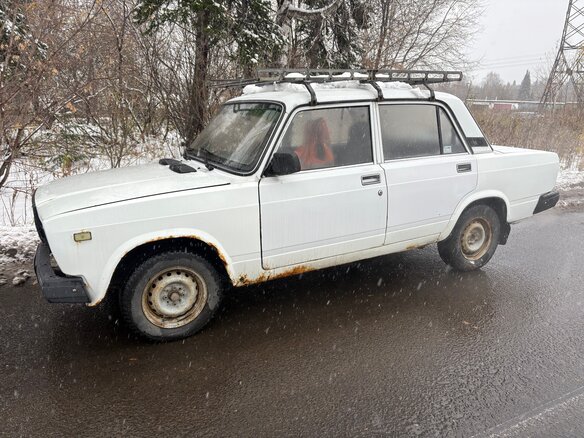 2008 Lada (ВАЗ) 2107, белый, 150000 рублей - вид 6