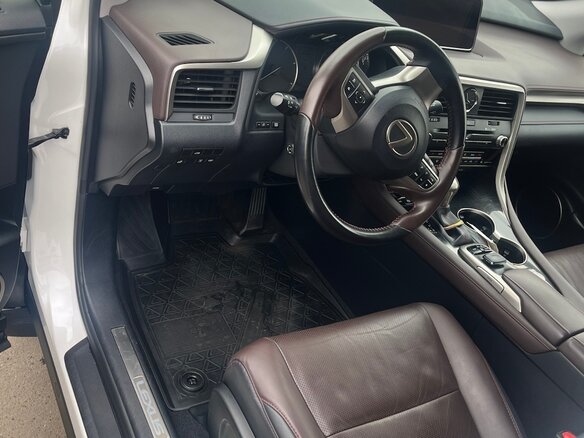 2018 Lexus RX 300 IV, белый, 4100000 рублей - вид 4
