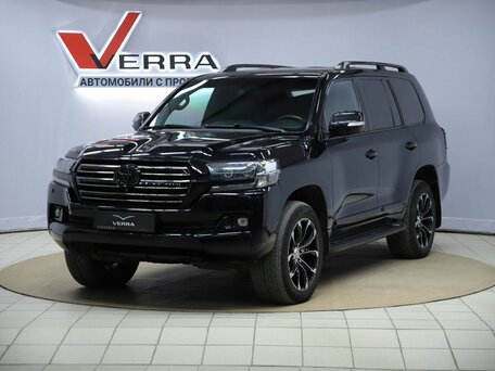 2015 Toyota Land Cruiser 200 Series Рестайлинг 2, чёрный, 3650000 рублей, вид 1