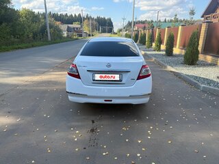 2013 Nissan Teana II (J32) Рестайлинг, белый, 969000 рублей, вид 4