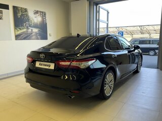 2019 Toyota Camry VIII (XV70), чёрный, 2550000 рублей, вид 4
