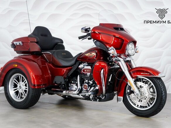2024 Harley-Davidson Tri Glide, красный, 5499000 рублей - вид 4