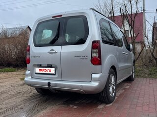 2013 Peugeot Partner II Рестайлинг, серебристый, 1099999 рублей, вид 4