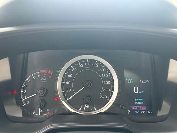 2022 Toyota Corolla Sporty XII (E210) Рестайлинг, белый, 1180000 рублей - вид 15
