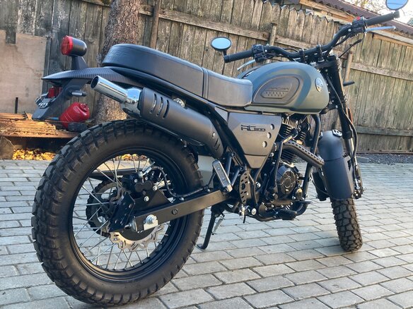 2024 Racer Triumph, зелёный, 150000 рублей - вид 3