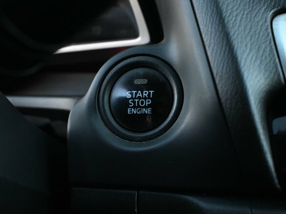 2014 Mazda 3 III (BM), серебристый, 1149000 рублей - вид 11