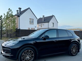2019 Porsche Cayenne III, чёрный, 7100000 рублей, вид 2