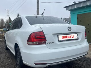 2020 Volkswagen Polo V Рестайлинг, белый, 1300000 рублей, вид 4