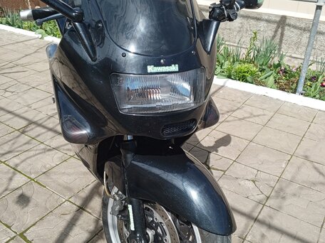 1992 Kawasaki ZZR 1100, чёрный, 305000 рублей, вид 1