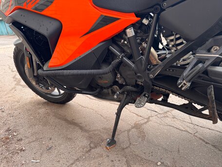 2022 KTM 1290 Super Adventure S, оранжевый, 1650000 рублей, вид 3