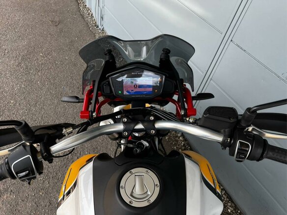2019 Moto Guzzi V85 TT, белый, 695000 рублей - вид 6