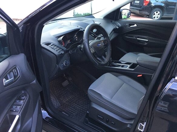 2019 Ford Escape III Рестайлинг, чёрный, 1600000 рублей - вид 7