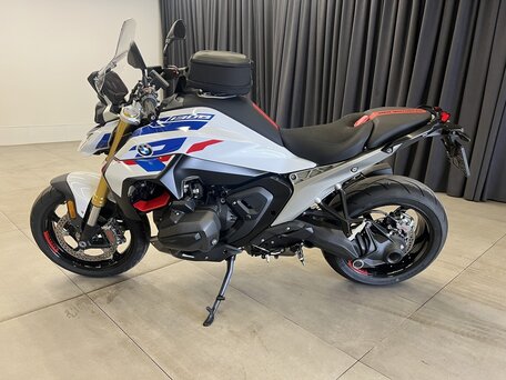 2025 BMW R 1300 R, белый, 2700000 рублей, вид 1