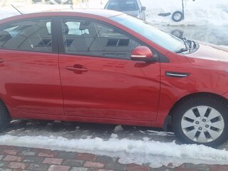 2011 Kia Rio 4-speed III, красный, 1150000 рублей, вид 5