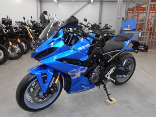 2025 Suzuki GSX-8R, синий, 1020000 рублей, вид 5