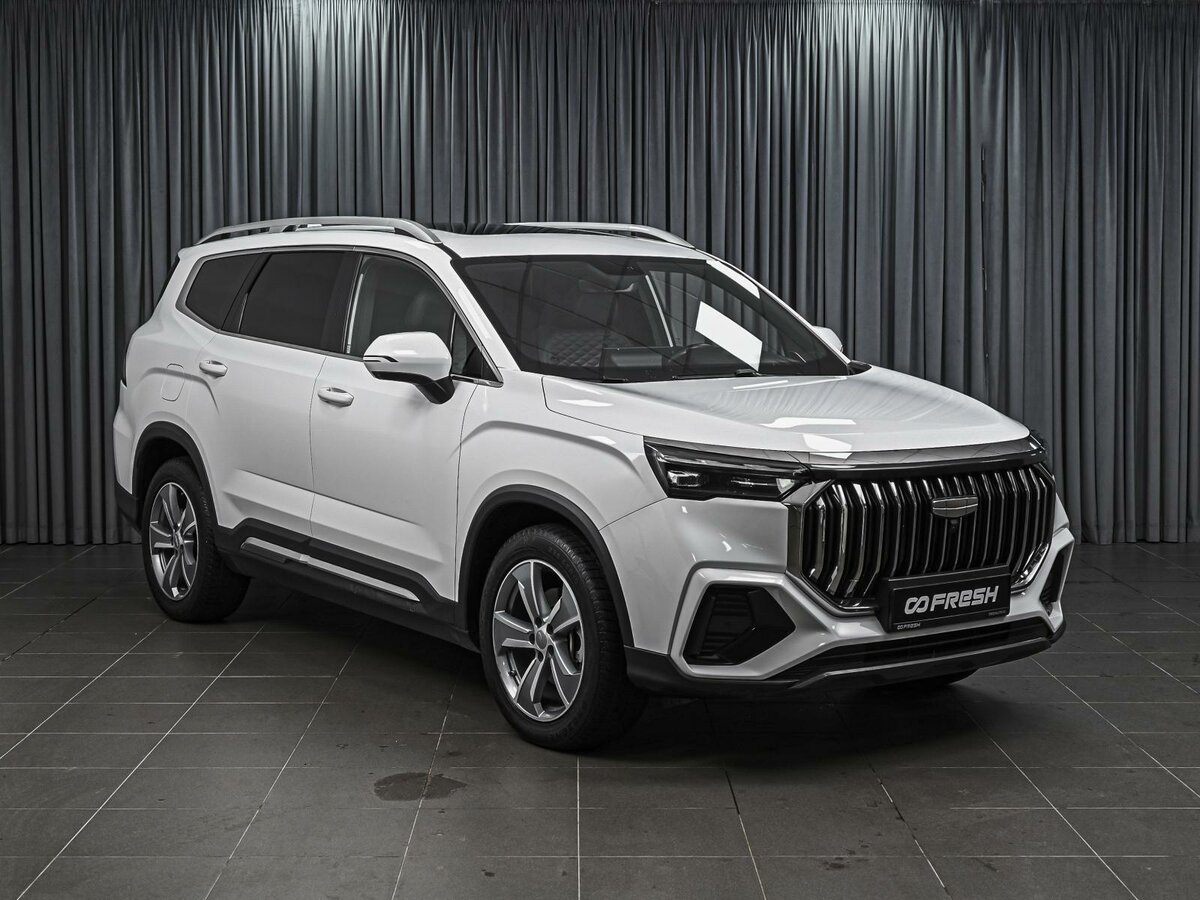 Открыть фотографии: Geely Okavango I Рестайлинг