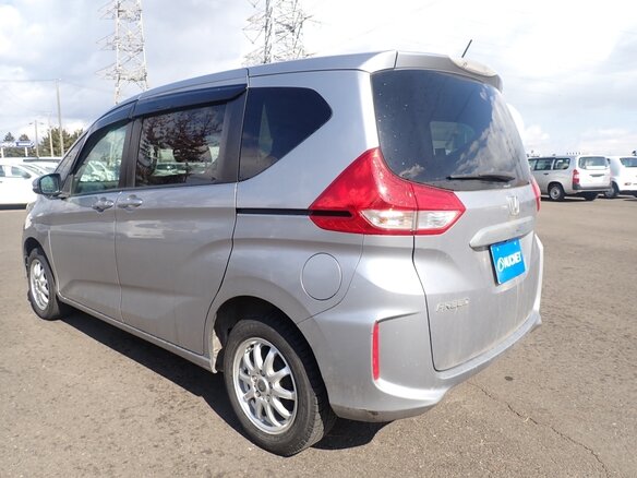 2018 Honda Freed II, белый, 1580000 рублей - вид 10