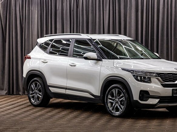 2021 Kia Seltos I, белый, 1815000 рублей - вид 6