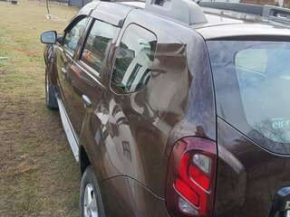 2017 Renault Duster I Рестайлинг, коричневый, 950000 рублей, вид 3