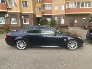 2008 BMW 5 серии 525i V (E60/E61) Рестайлинг, синий, 2050000 рублей, вид 3