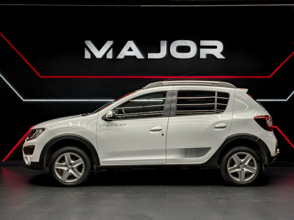 2018 Renault Sandero Stepway II Рестайлинг, белый - вид 7