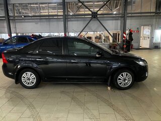 2008 Ford Focus II Рестайлинг, чёрный, 550000 рублей, вид 2