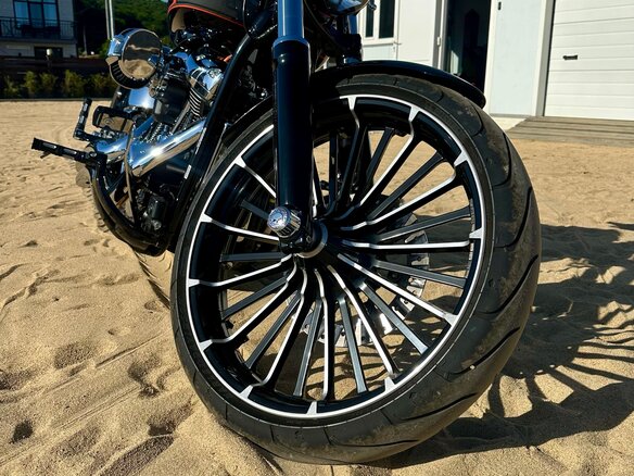 2023 Harley-Davidson Breakout, чёрный, 3750000 рублей - вид 21