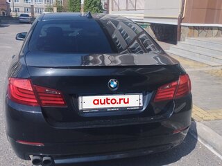 2011 BMW 5 серии 530d xDrive VI (F10/F11/F07), чёрный, 2500000 рублей, вид 3