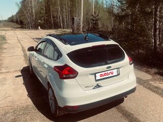 2018 Ford Focus III Рестайлинг, белый, 1100000 рублей, вид 5