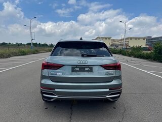 2022 Audi Q3 35 TFSI II (F3), серый, 1685333 рублей, вид 5