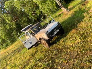 1995 Lada (ВАЗ) 2121 (4x4) I Рестайлинг, белый, 290000 рублей, вид 5