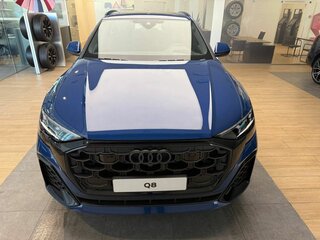 2025 Audi Q8 45 TDI I (4M) Рестайлинг, синий, 16490000 рублей, вид 4