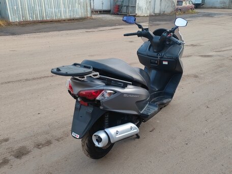 2019 Suzuki Burgman UH 200, серебристый, 219000 рублей, вид 5