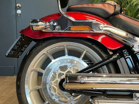 2023 Harley-Davidson Fat Boy, красный, 3550000 рублей, вид 4
