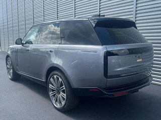 2026 Land Rover Range Rover P400 MHEV V, серый, 18130000 рублей, вид 3
