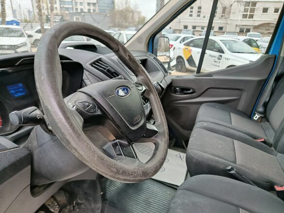 2021 Ford Transit, синий, 2429000 рублей - вид 5