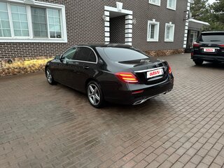 2020 Mercedes-Benz E-Класс 300 de V (W213, S213, C238) Рестайлинг, чёрный, 3000000 рублей, вид 5
