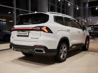 2026 Geely Okavango I Рестайлинг, белый, 4085990 рублей, вид 5