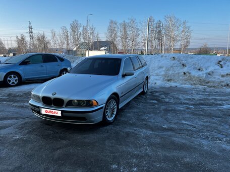 2000 BMW 5 серии 525d IV (E39) Рестайлинг, серебристый, 670000 рублей, вид 2