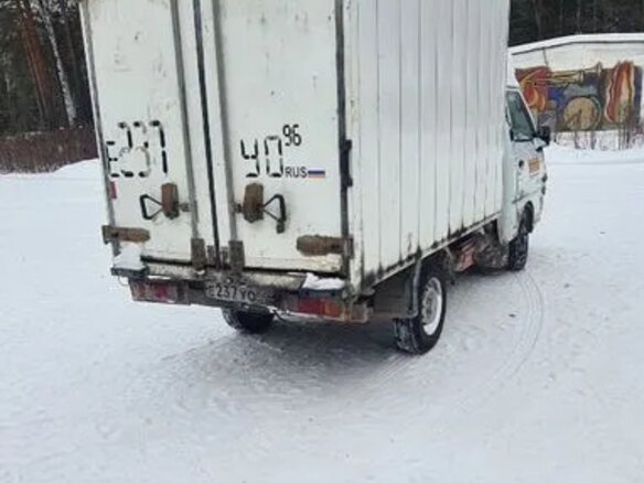 2007 Hyundai Porter, белый, 450000 рублей - вид 3