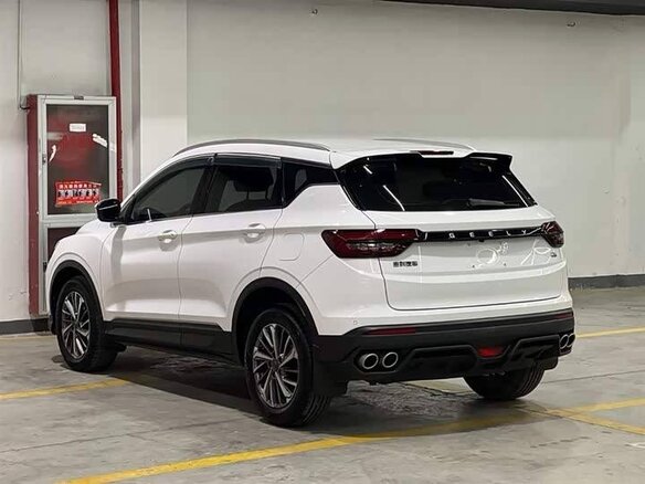 2022 Geely Coolray (Binyue) I, белый, 1250000 рублей - вид 3