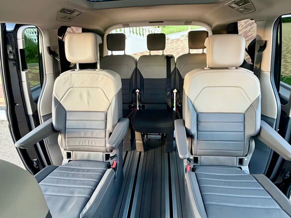 2025 Volkswagen Multivan Long T7, чёрный - вид 8